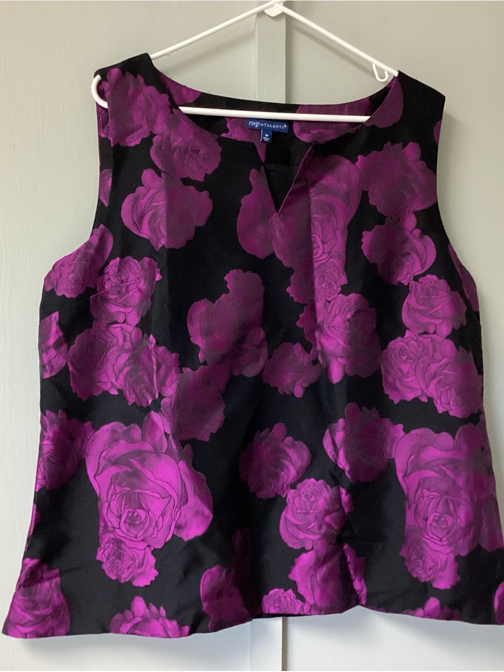 Talbots Black and Magenta Rose-Print Sleeveless Shell Size 18